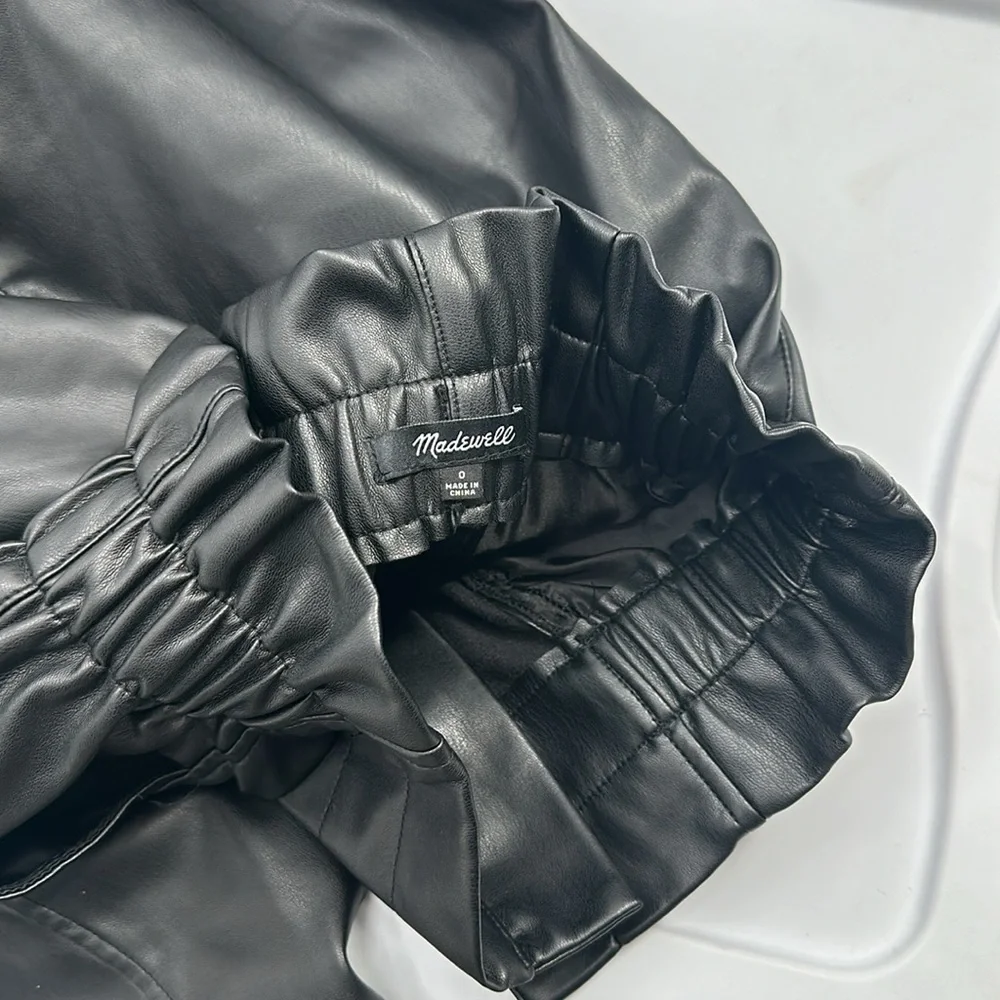 Madewell Vegan Leather Pull-On Paperbag Pants Black 0‎